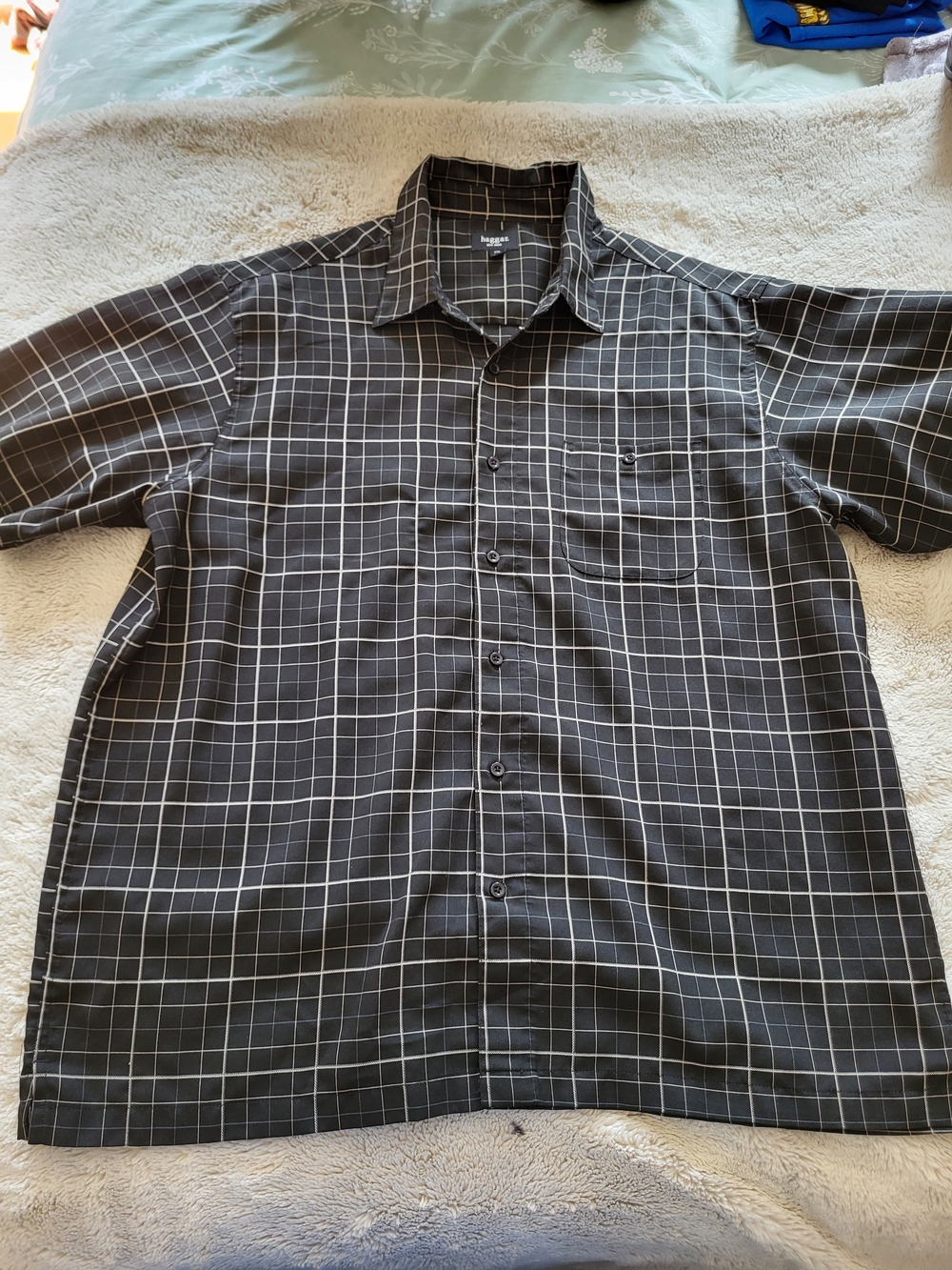 Haggar Men's Black Windowpane Short-Sleeve Button Shirt